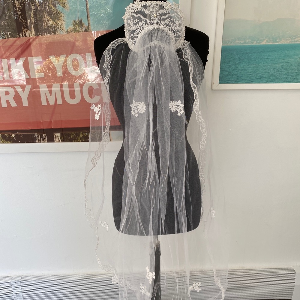 Vintage 70s Wedding Veil 45 inches long